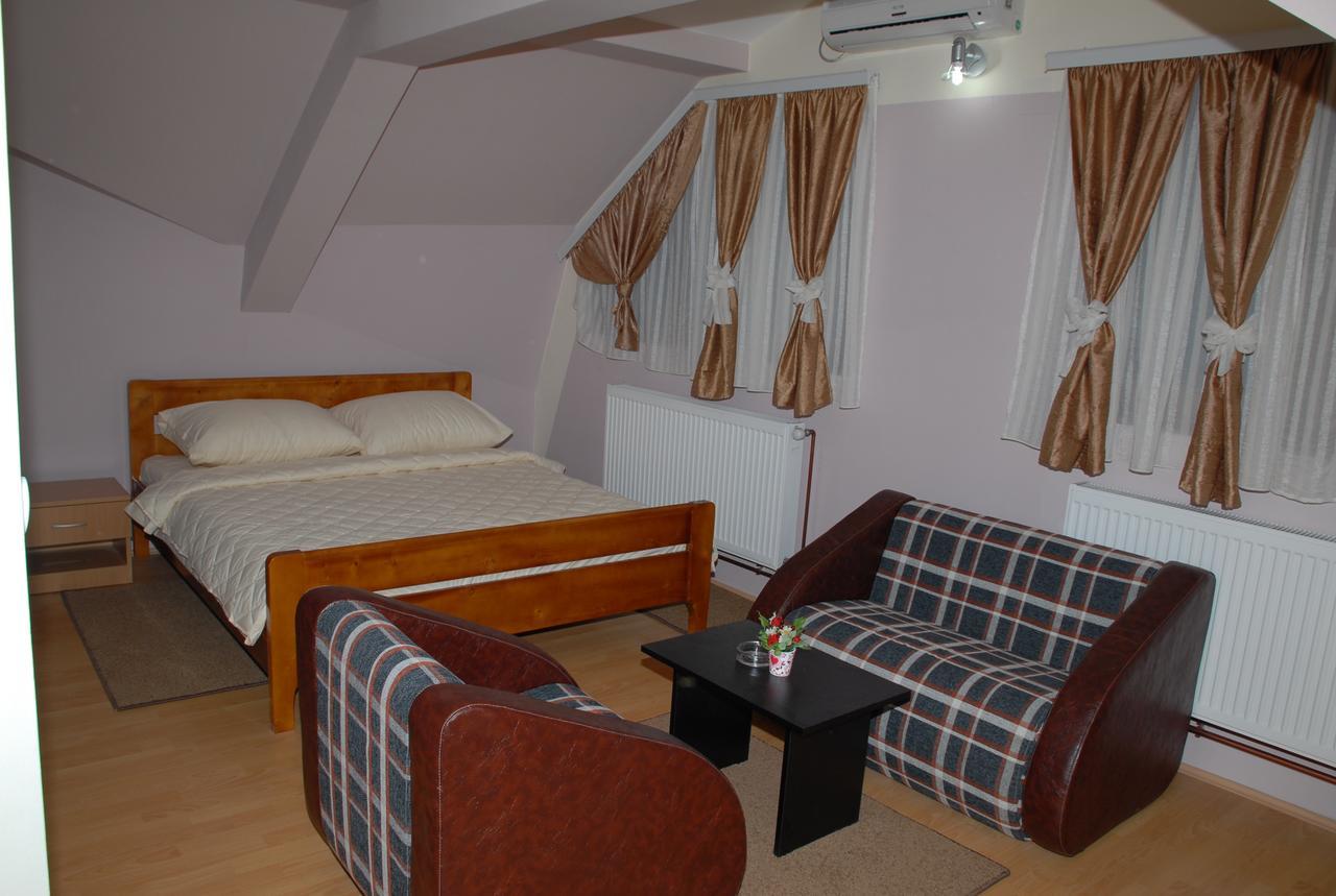 Zormaris-M Hotel Vranje Exterior photo