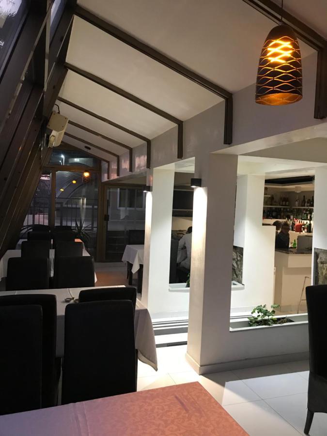 Zormaris-M Hotel Vranje Exterior photo